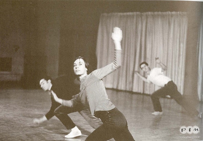 The transmission of Yvonne Rainer’s Trio A by Sara Wookey